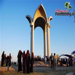 آرامگاه مختومقلی شاعر ترکمن